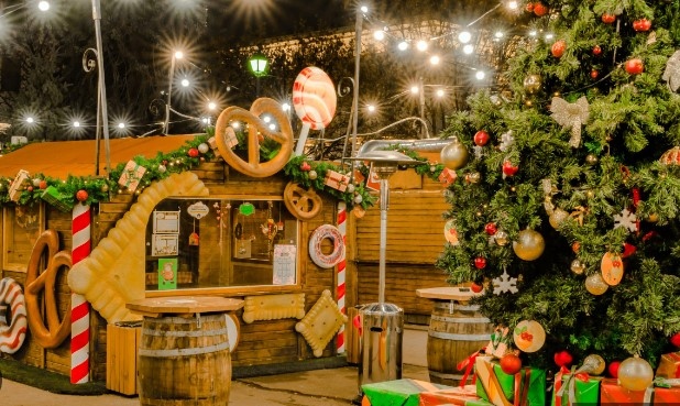 Спиращо дъха огнено шоу и въздушни акробатични номера ще дадат